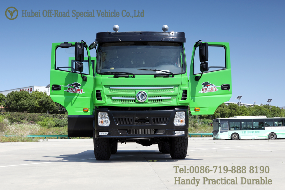 Dongfeng AWD 25 Seats Bus_Dongfeng Six Wheel Drive Bus_Offroad Bus For